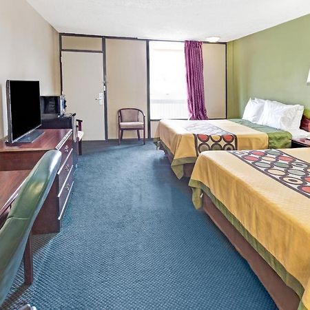Super Inn & Suites แคร์รอลตัน ภายนอก รูปภาพ