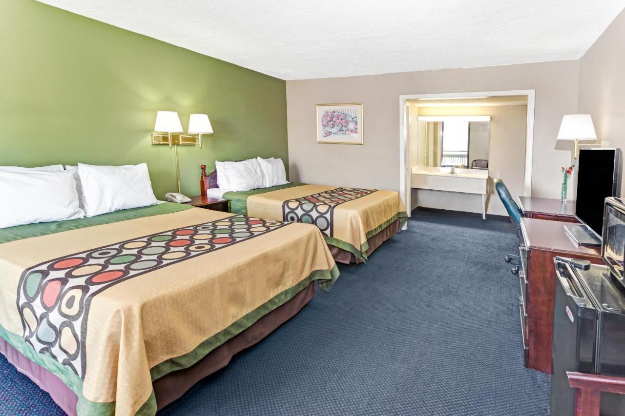 Super Inn & Suites แคร์รอลตัน ภายนอก รูปภาพ